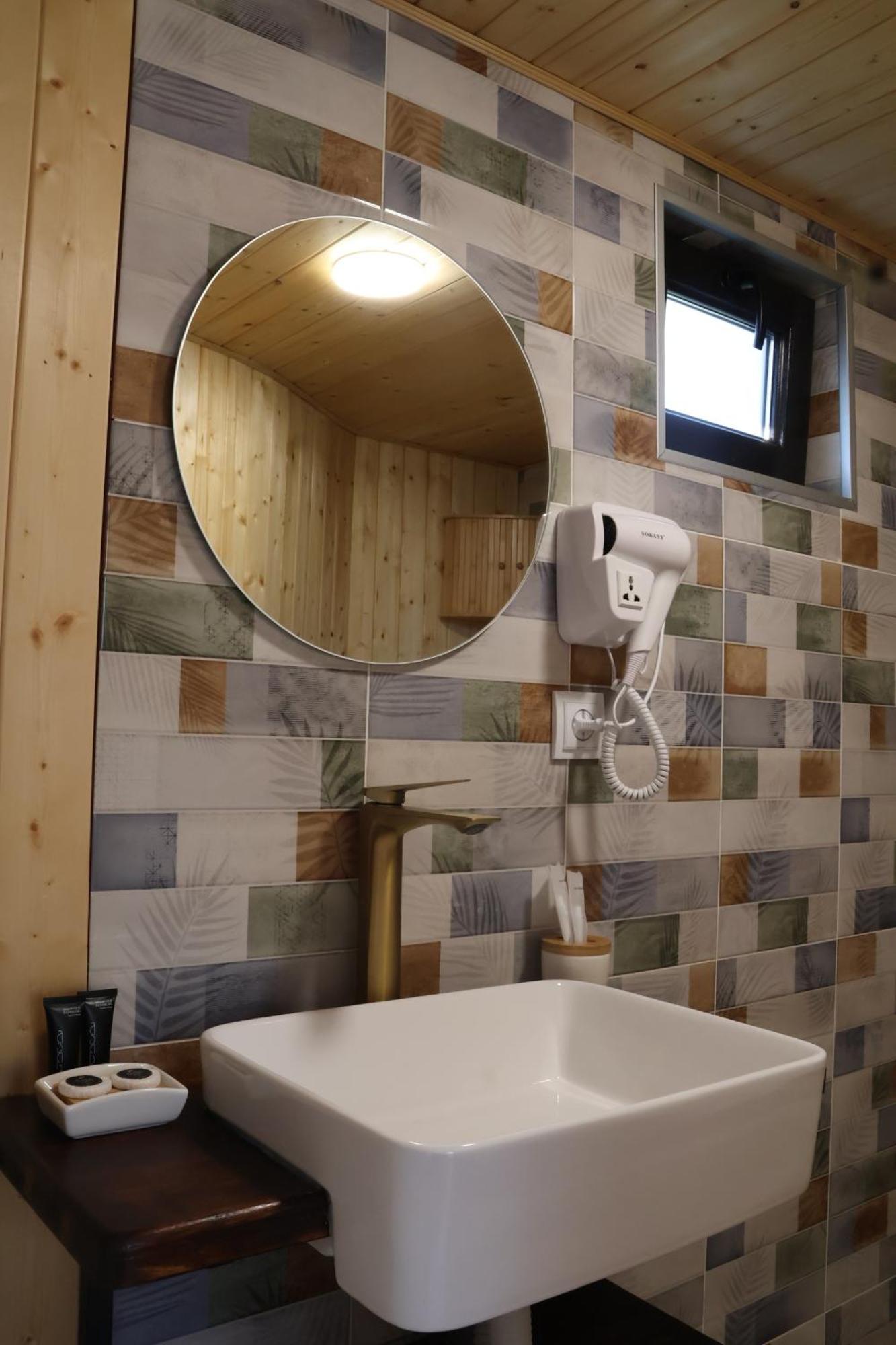 Glamping Emerald Kazbegi Exterior foto